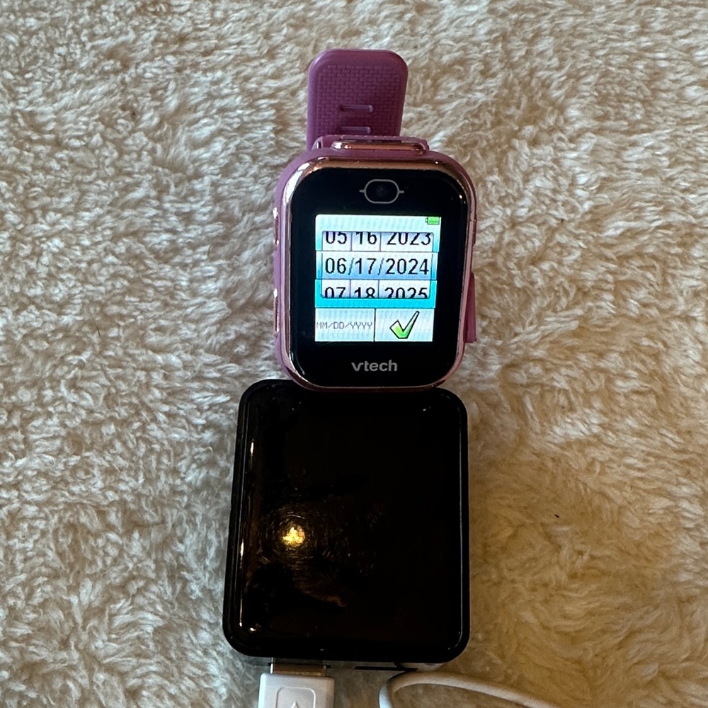 Nwob. Kidizoom
V tech watch